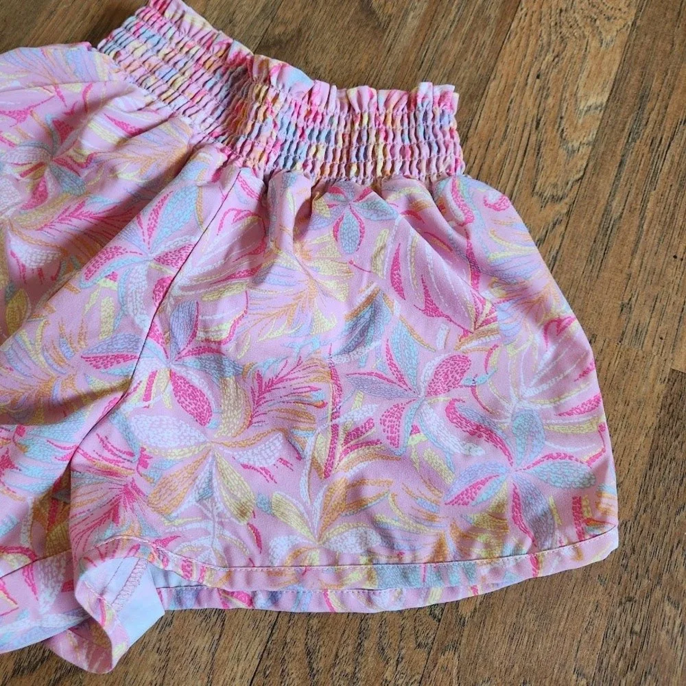 OshKosh Bgosh Girls Pink Tropical Floral Smocked Waist Active Shorts Size 7 630